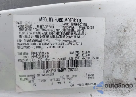 2011 Ford Focus Se z USA, uszkodzony, nr VIN 1FAHP3FN6BW120233